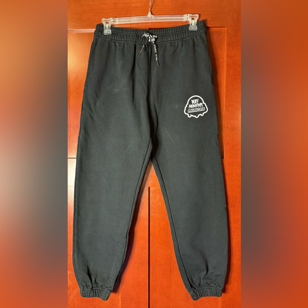 Universal Studios Black Minions Graphic Print Sweatpants
Size Large